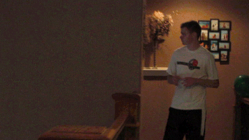 e6c9d24ely1h0u8jx0r1pg20e607z4qx.gif