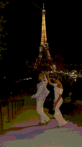 Snapinsta.app video 320625046 2525433430942334 2660093617785211793 n.gif