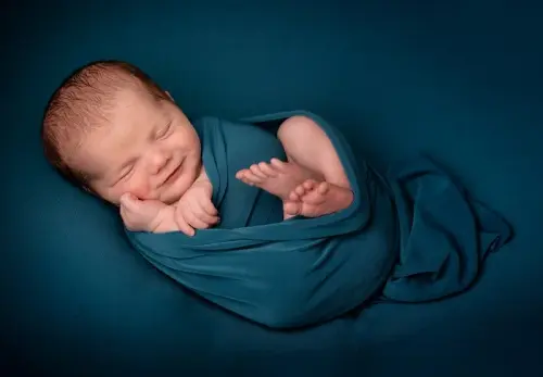 Newborn Photo Ideas Adele Morris.webp