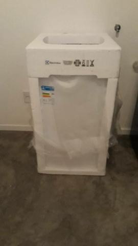 Lavadora 8 5 kg ELECTROLUX na caixa NOTA GARANTIA 20200427093916.7216600015.jpg