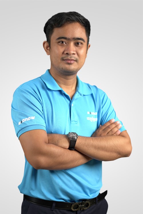 BidNow team photo 03.jpg