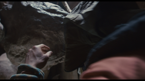 127.Hours.2010.BluRay.1080p.DTS HD.MA.5.1.AVC.REMUX FraMeSToR 00.40.09.png