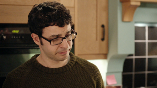 Friday.Night.Dinner.S02E01.Buggy.1080p.AMZN.WEB DL.DDP2.0.H.264 pawel2006 00.09.26.png