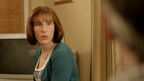 Friday.Night.Dinner.S02E01.Buggy.1080p.AMZN.WEB DL.DDP2.0.H.264 pawel2006 00.06.17.png