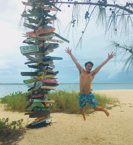 253725111 3066939136959429 1563017420415638837 n.jpg