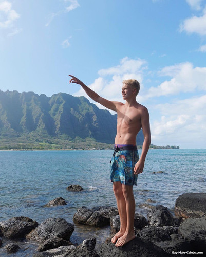 !carson lueders gay celebs.jpg