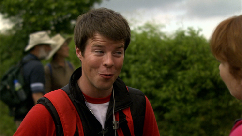 The.Great.Outdoors.S01E01.Episode.1.1080p.AMZN.WEB DL.DD%2B2.0.H.264 Cinefeel 00.08.20.png