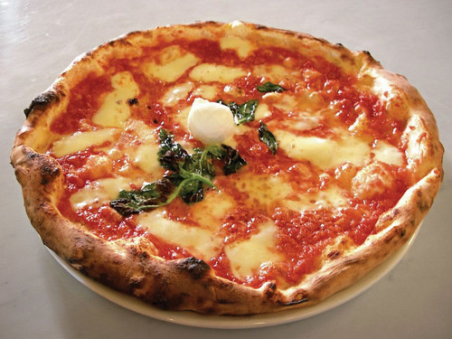 pizza margherita.jpg