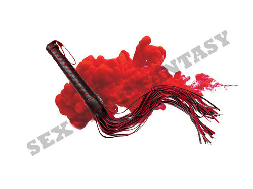 medium whip leather flogger.jpg