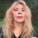 213663AD E4AE 4D9E 9C1E 9085D6C1BA71