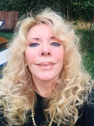 85AE2D72 0504 47DA B4AC F6C0630A0547.jpg