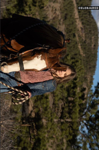 celebjared.net Courtney (30).jpg