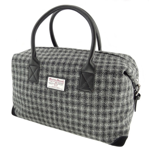 women s harris tweed esk overnight bag in grey dogtooth lb1006 col61 4761 p.jpg