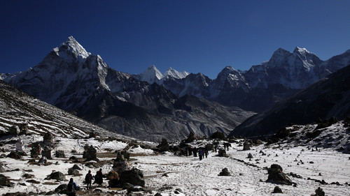 Approaching Chukpo Lari Ama Dablam 6856 and further to the Tibetan border.jpg