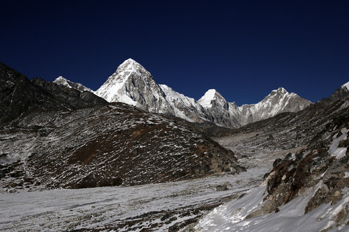 Taboche Peak 6267m left and Cholatse 6335m Right.jpg