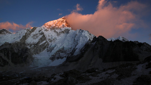 Sunset on Nuptse 7861.jpg
