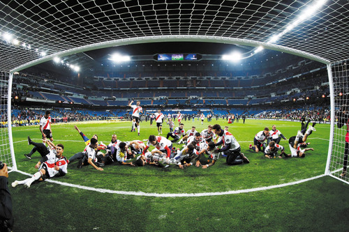 libertadores cup.jpg