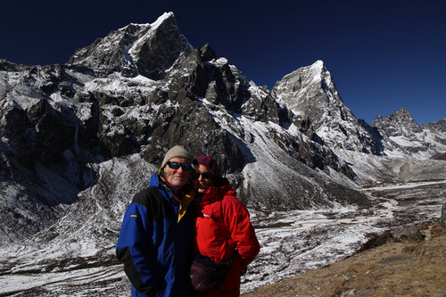 Taboche Peak 6267m left and Cholatse 6335m Right.jpg