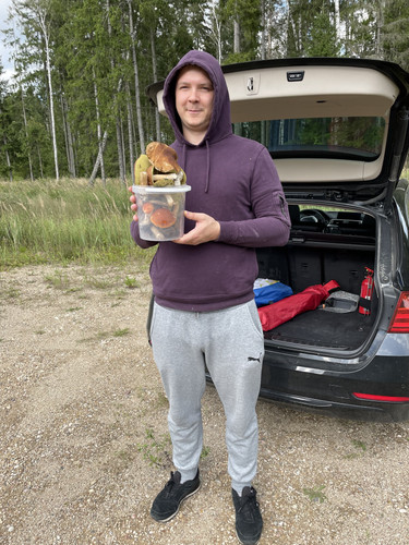 F24EA8A3 FB8D 4AC1 A1AD 0EF65BC16F24.jpg