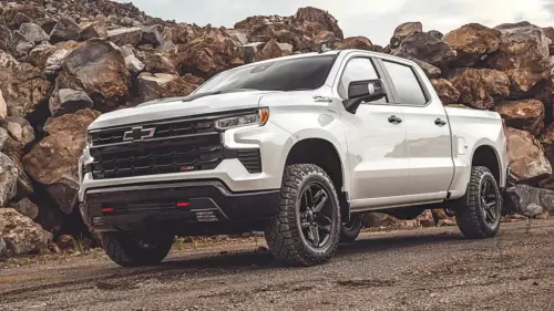 chevrolet silverado 3 1024x576.webp