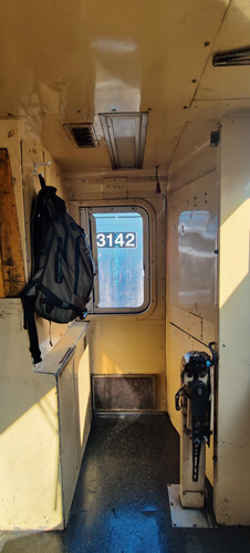 1682541061660.jpg