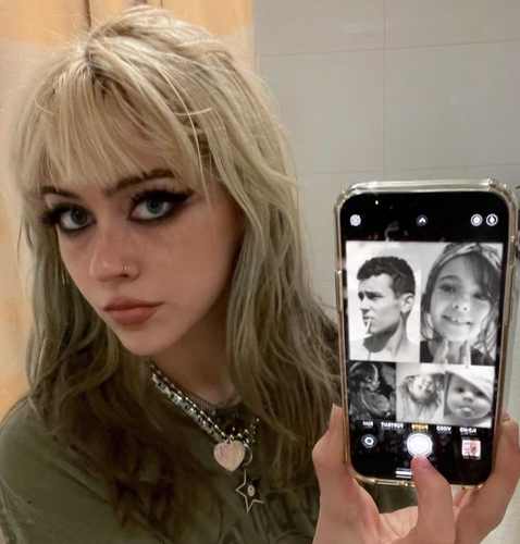 Mollyphone.png