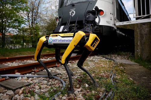 reuters robo cachorro espiao 1500 27042023110509628.jpg