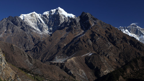 Phorte village below Tabouche Peak 6335, mount everest is on the right of the Photo.jpg
