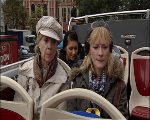 Outnumbered.S03E01.PAL.DVD.REMUX.DD.2.0 SPLiFF 00.10.25.png