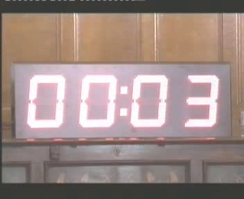 Derren%20Brown%20 %20Russian%20Roulette 00.14.28.png
