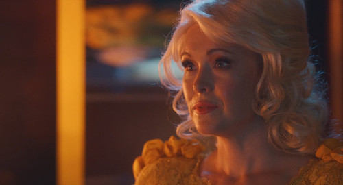 Seriously.Red.2022.BluRay.Pad.1080p.AAC.x265 10bit HDSPad.mp4 20230423 205522.886.jpg