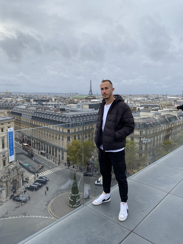 C3FFE4EB 708E 4F8F BA40 7B2BD51C8B7B.jpg