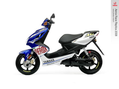 2008 aerox race replica 1024 5.jpg