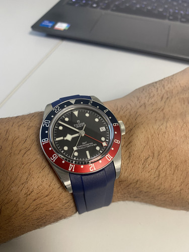 F8BF7AD9 C732 4865 BB1D CEBE8A33F09D.jpg