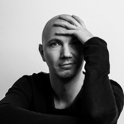 CAT06748 crop2 small.jpg