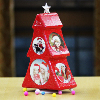 Christmas Tree Photo Stand.jpg