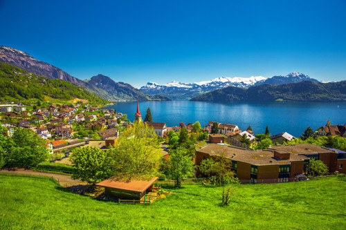 Switzerland.jpg.optimal.jpg