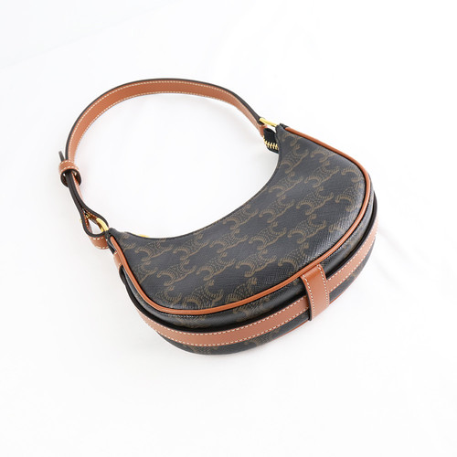 celine 010i602DS1.04LU 4.jpg