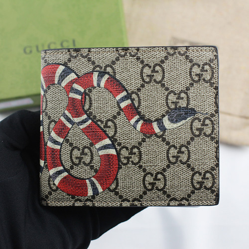 gucci 451268 1.jpg