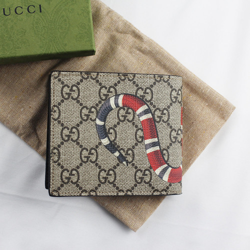 gucci 451268 2.jpg