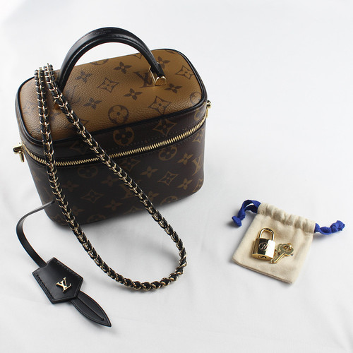 louisvuitton M45165 4.jpg