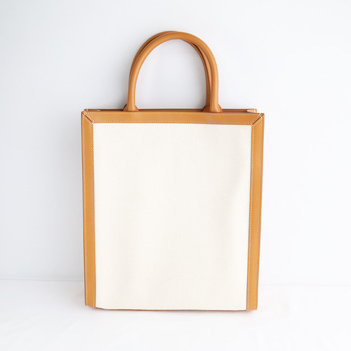 celine 0192082BNZ.02NT 2.jpg