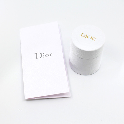 saintlaurent 015MON106I601 5.jpg