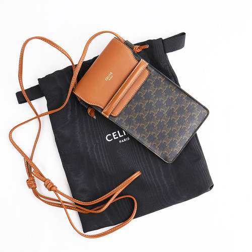 celine 010G332CQD.04LU 1.jpg