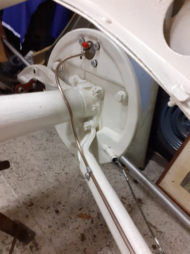 brakes lines.jpg