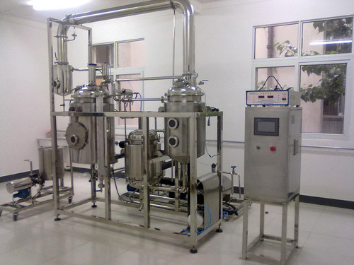 Alaquainc supply used solvent distillation equipment for all types of chemical processing industries such as- gasoline, distilled water, xylene, alcohol, paraffin, kerosene, and many other liquids.
Visit Here: http://www.alaquainc.com/