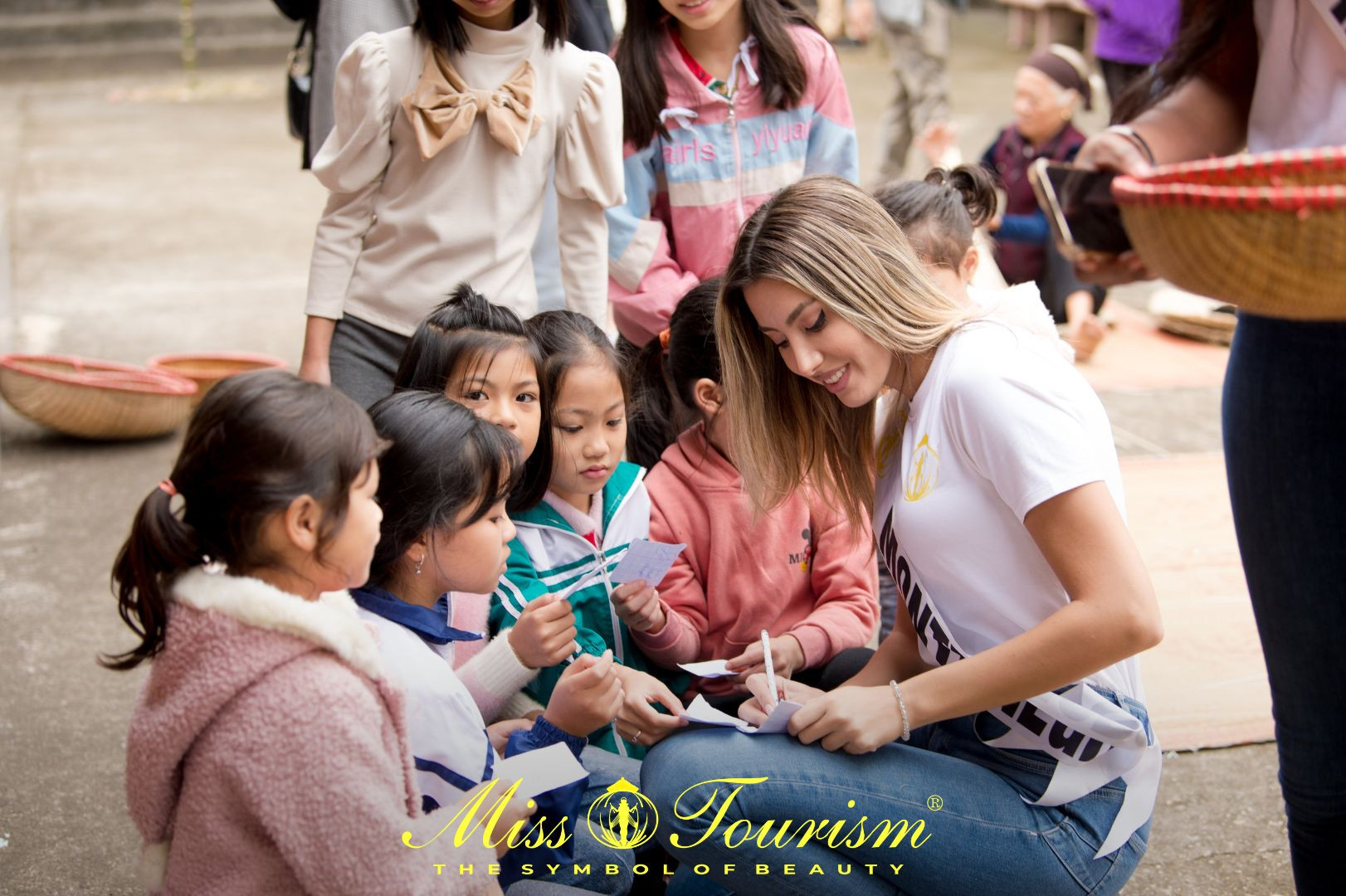 candidatas a miss tourism world 2022. final: 10 dec. sede: vietnam. - Página 48 HC02GDl