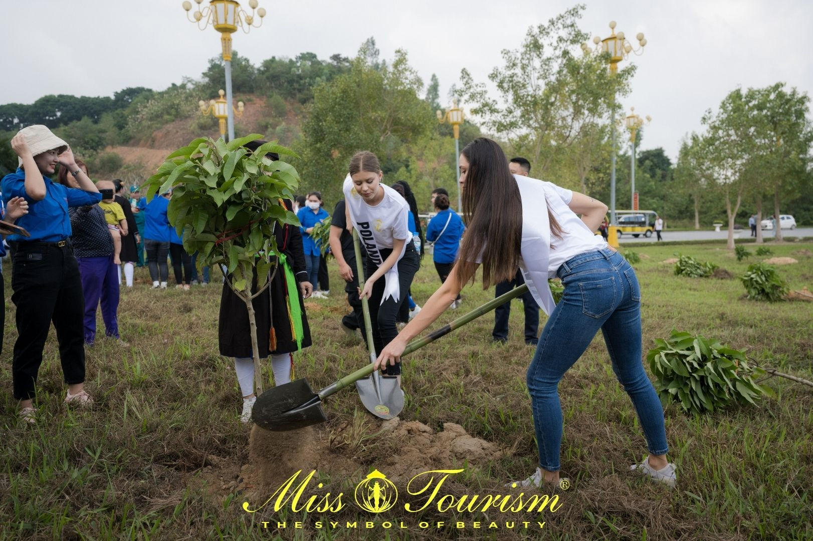 candidatas a miss tourism world 2022. final: 10 dec. sede: vietnam. - Página 42 HC7lr0J