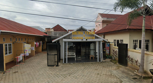 Sultra tenun & tourism center.jpg