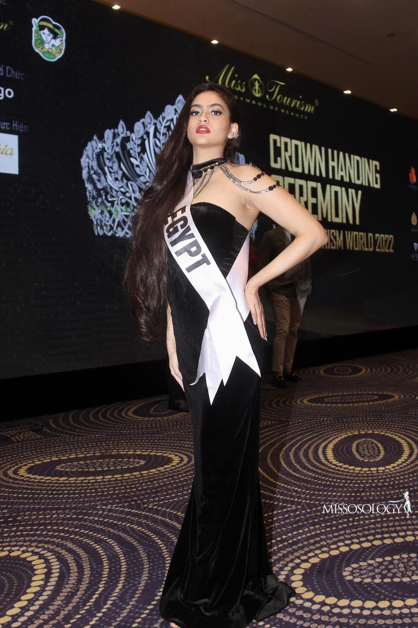 candidatas a miss tourism world 2022. final: 10 dec. sede: vietnam. - Página 56 HCLzia2